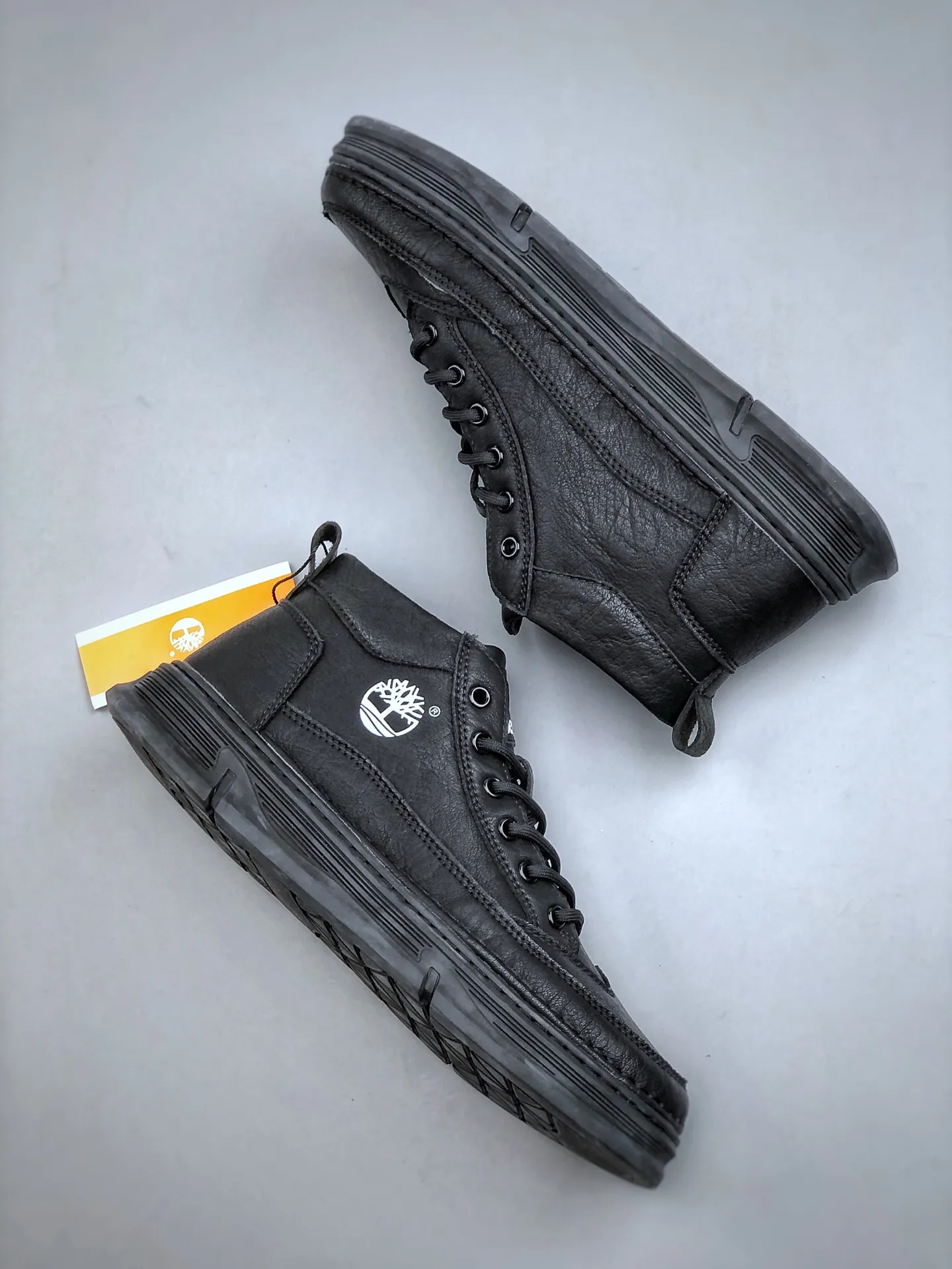 Local pickup 💰520 Support store Timberland/Timberland classic 25ss new low-top classic re-engineered brand new upgrade Guangdong factory quality original box original packaging The fabric is made of Italian top frosted cowhide with anti-odor and anti-corrosion genuine leather latex insoles to give you a perfect wearing experience High quality and durable, a must-have for sportsmen Specially designed to handle handsomeness High-quality and first-class foot feel Exclusive supply Item number: TB23066 Size: 39-44